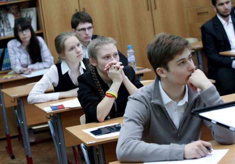 Движущие силы антропогенеза — основные факторы, этапы и направления процесса