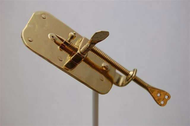 Увеличительные приборы &ndash; строение и история открытия (6 класс, биология)