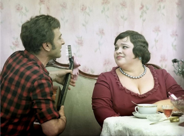 &laquo;12 стульев&raquo; &mdash; краткое содержание романа И. Ильфа и Е. Петрова