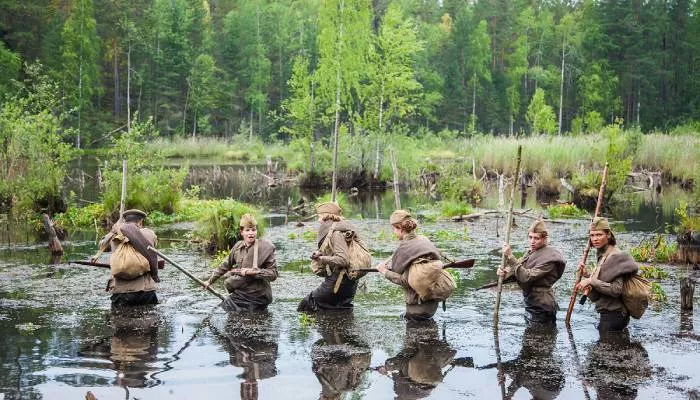 &laquo;А зори здесь тихие&raquo; Б. Васильева &mdash; краткое содержание