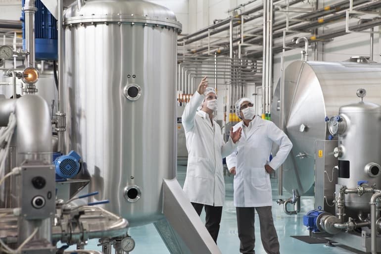 Азотная кислота &mdash; строение, характеристика и основные свойства