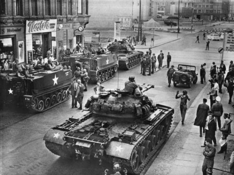 Берлинский кризис 1961 года — причины, основные события и итоги