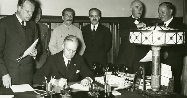 Берлинский кризис 1961 года — причины, основные события и итоги
