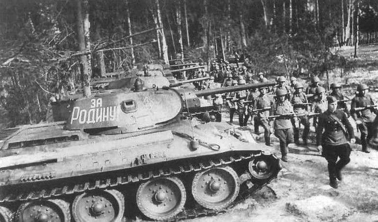 Битва за Берлин (1945) &mdash; наступательная операция за освобождение и капитуляция Германии