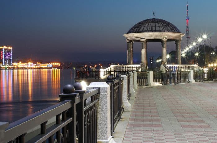 Дальний Восток &ndash; города России списком, гербы