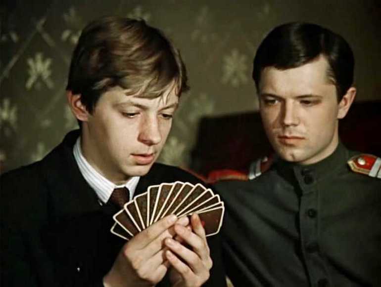 &laquo;Дни Турбиных&raquo; &mdash; краткое содержание пьесы М.А. Булгакова