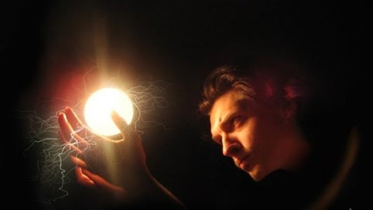 Доклад на тему: &laquo;Шаровая молния&raquo; &mdash; описание, опасность и последствия явления