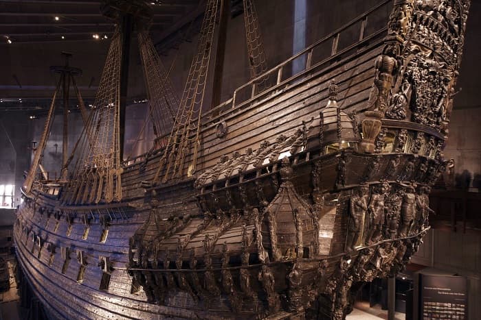 Дуб — описание, виды и характеристика для детей