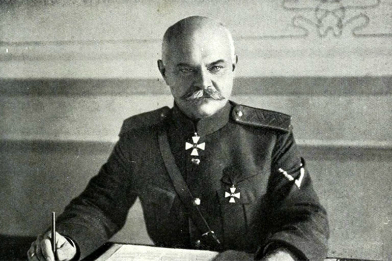 Экономическая политика красных и белых — причины, характеристика и итоги