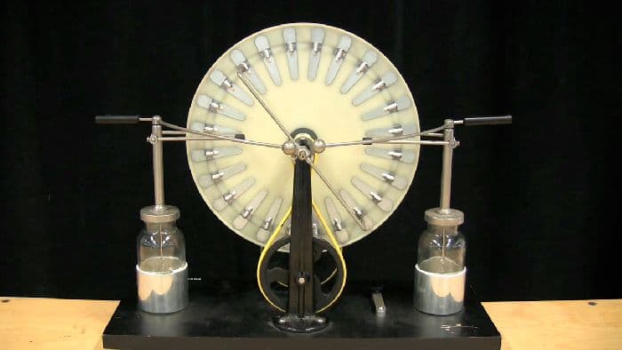 Электрический ток и его источники &ndash; таблица, роль и определение