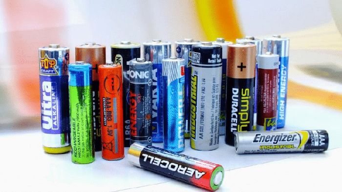 Электродвижущая сила – формула, физический смысл источника, единица измерения