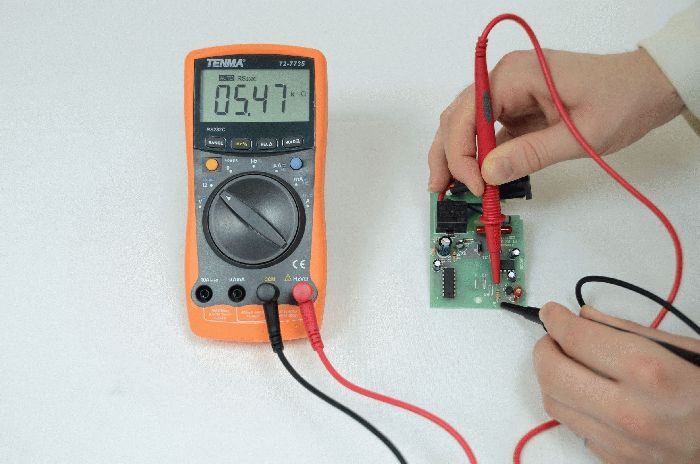 Электроизмерительные приборы &ndash; принцип действия устройств, виды и определение кратко в таблице (физика, 11 класс)