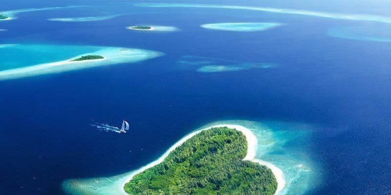 Евразия &ndash; таблица, план описания материка (география, 7 класс)