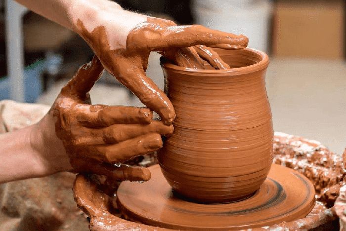 Глина горная порода – происхождение, состав и описание кратко (3 класс, окружающий мир)