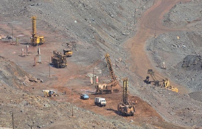 Горнодобывающая промышленность России и мира, её ресурсы
