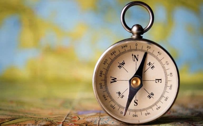 Как пользоваться компасом при ориентировании на местности и по карте