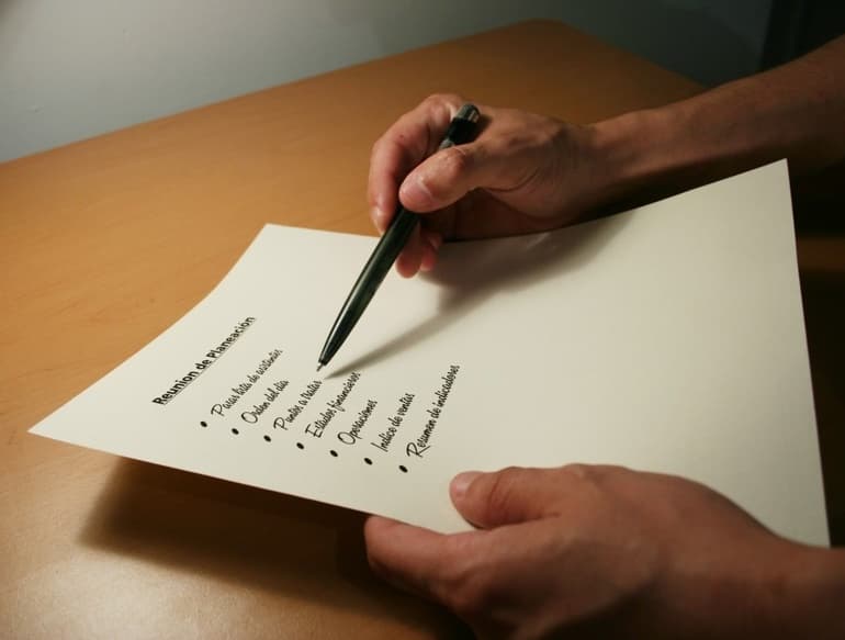 &laquo;Калиф-аист&raquo; &mdash; краткое содержание сказки Вильгельма Гауфа для читательского дневника