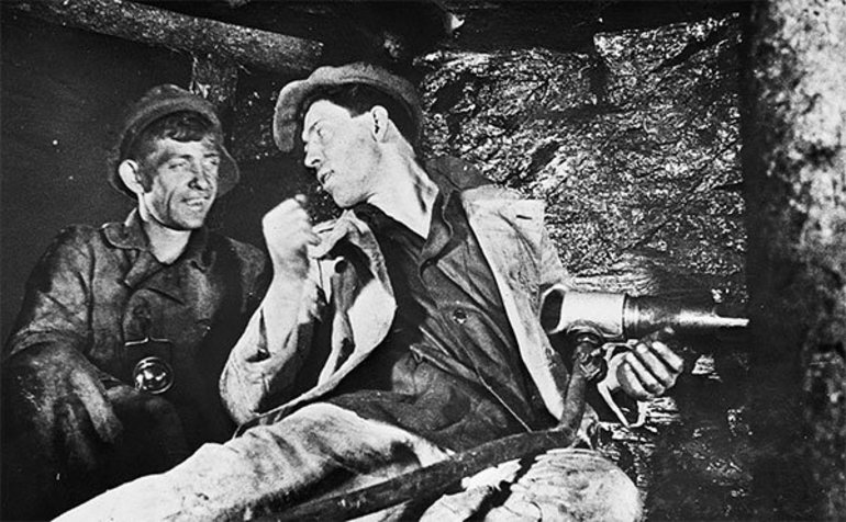 Кратко о стахановском движении &mdash; суть, участники и итоги развития