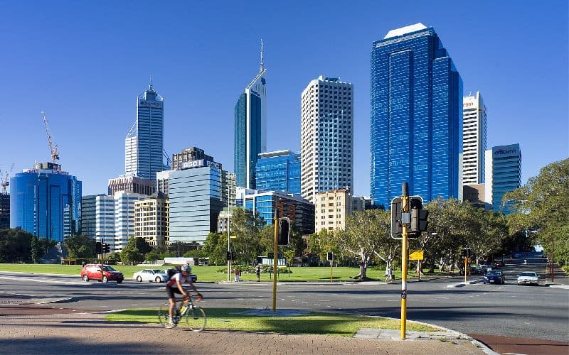 Крупные города Австралии списком и на карте