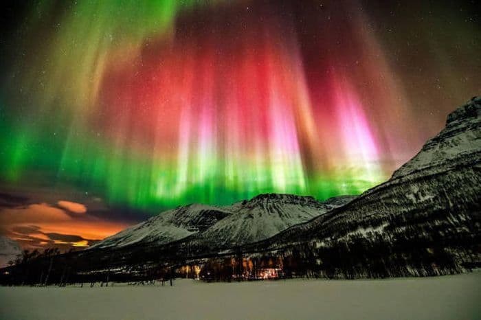 Магнитное поле Земли &ndash; сила и напряженность на полюсах