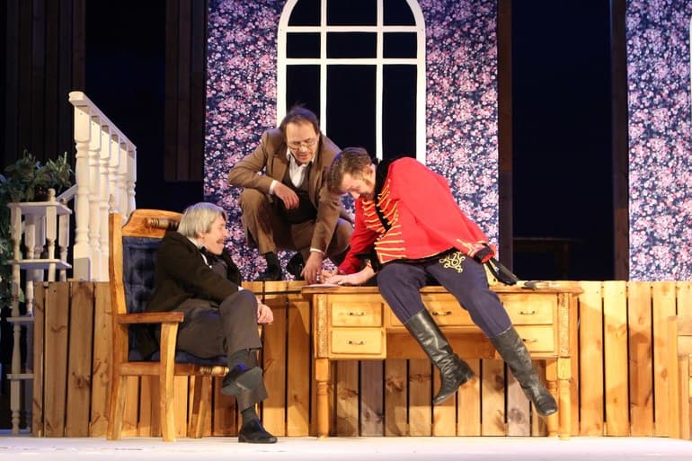 «На всякого мудреца довольно простоты» — краткое содержание пьесы А.Н. Островского