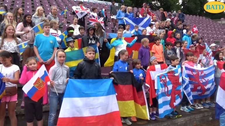 Население Зарубежной Европы &mdash; плотность и численность по странам