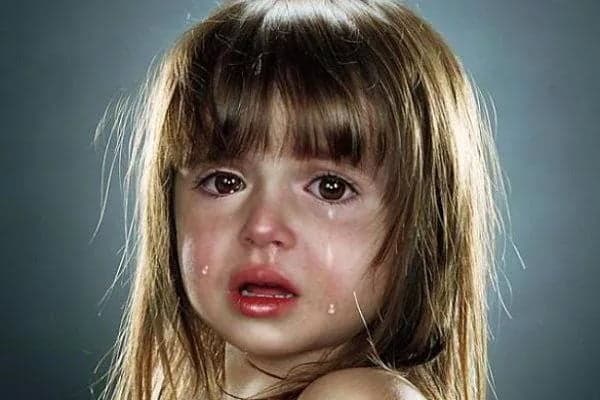 «ПлачЕшь» или «плачИшь», как правильно пишется?