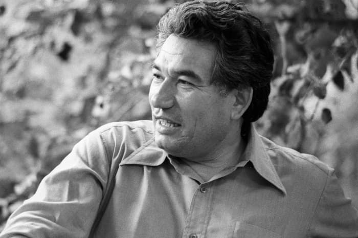 «Плаха» — краткое содержание романа Чингиза Айтматова