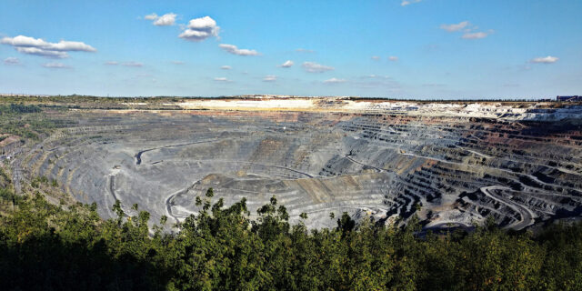 Полезные ископаемые (4 класс) – для сообщения определение и описание свойств кратко в таблице по теме