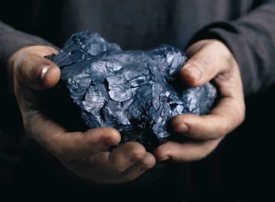 Полезные ископаемые Зарубежной Европы &ndash; карта стран с нефтью и бассейнами