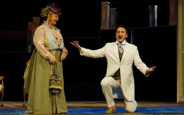 &laquo;Последняя жертва&raquo; &mdash; краткое содержание пьесы А.Н. Островского