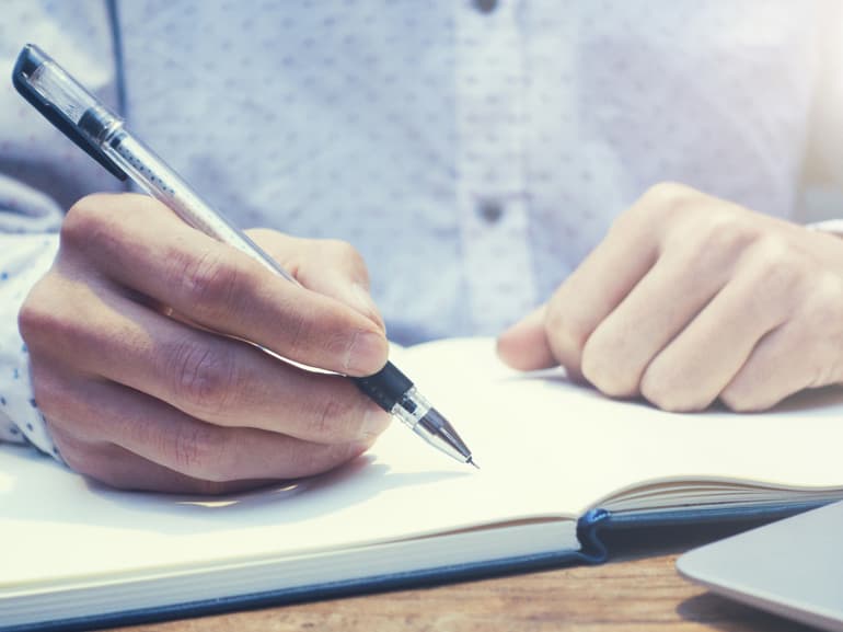 Потенциал электрического поля &mdash; формулы определения, характеристика и единицы измерения