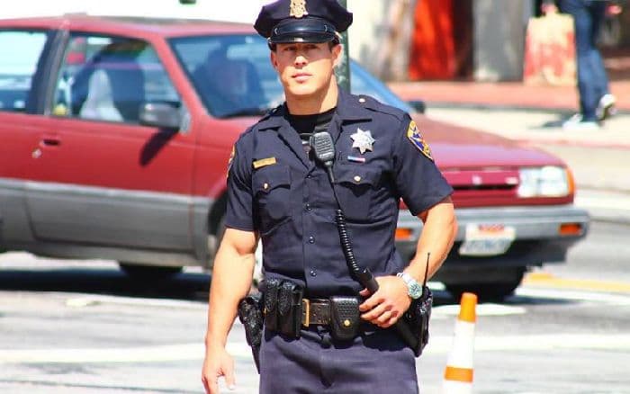 Профессии людей (окружающий мир, 2 класс)