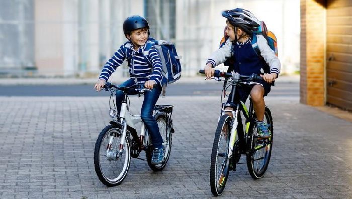 Режим дня школьника &ndash; образец распорядка дня для ученика, таблица, график кратко (4-5 класс, окружающий мир)