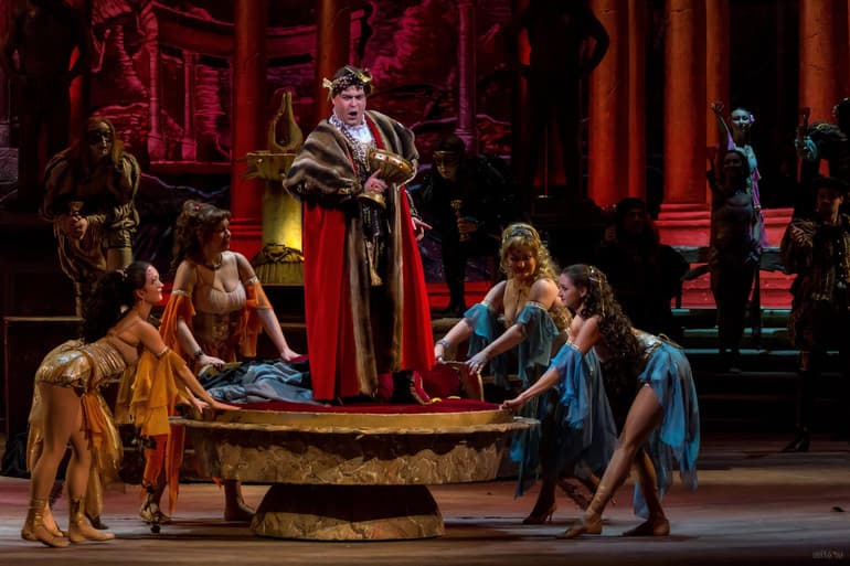 «Риголетто» — краткое содержание оперы Джузеппе Верди на русском языке