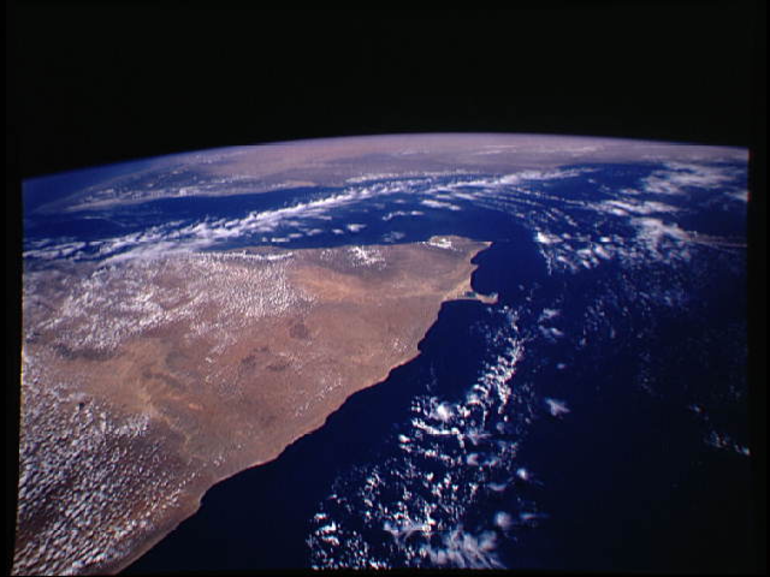 Ритмичность географической оболочки &mdash; причины и примеры проявления свойства