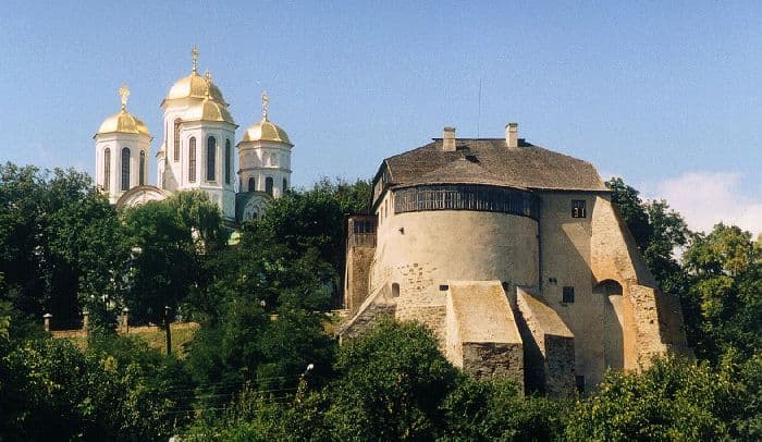 Русские землепроходцы 11-17 века (география, 8 класс) &ndash; путешественники и исследователи