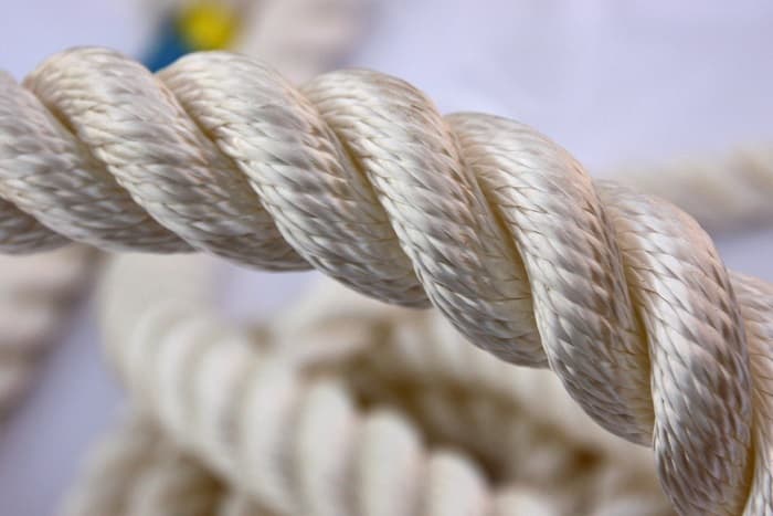 Синтетические волокна — классификация, характеристика и свойства