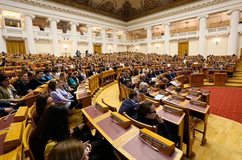 СНГ &mdash; список стран-участниц в составе, цели создания и задачи содружества