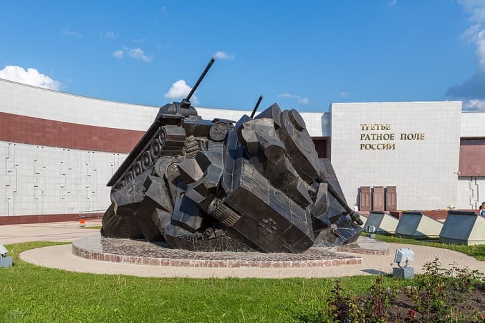 Сообщение на тему: «Памятник на Прохоровском поле» — описание и информация