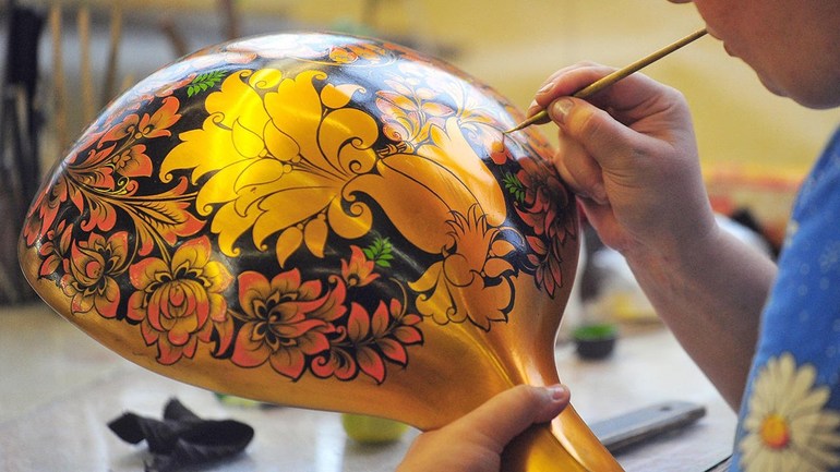 Сообщение о хохломской росписи &mdash; особенности, описание и элементы промысла