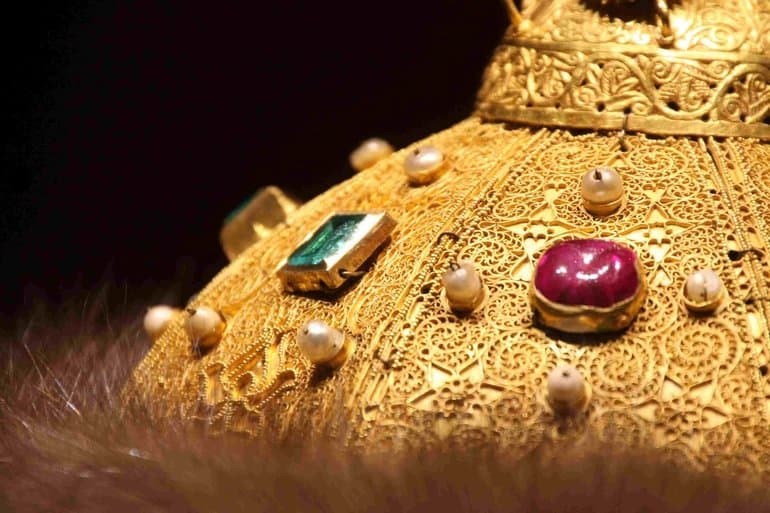 Сообщение о шапке Мономаха &mdash; происхождение и значение