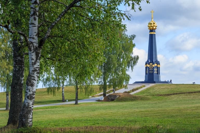 Сообщение про памятник на Бородинском поле