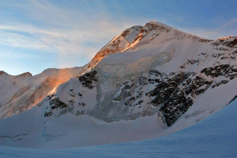 Список самых высоких и известных гор на территории России