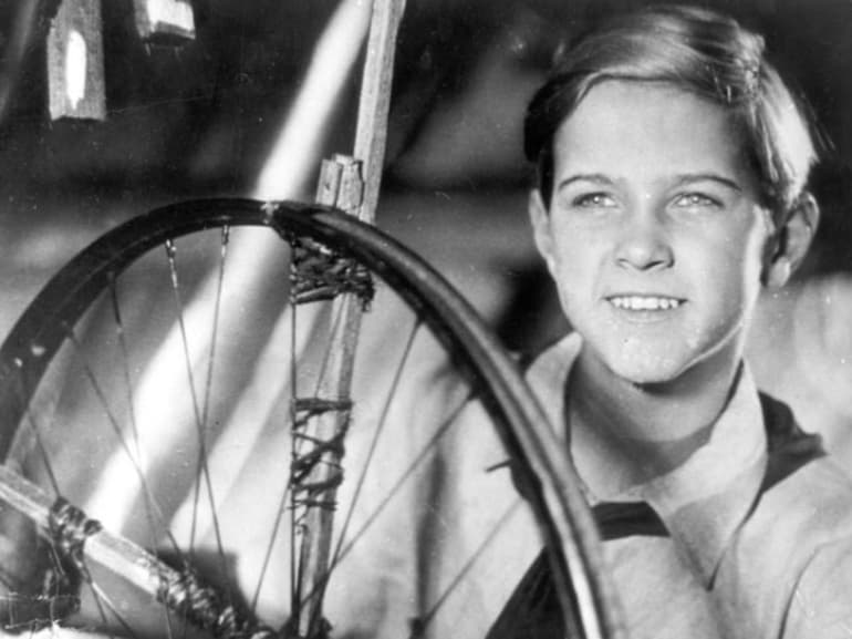 «Тимур и его команда» — краткое содержание повести А.П. Гайдара