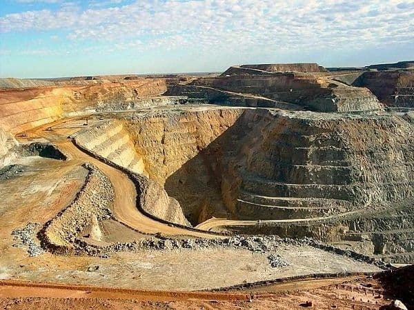 Угольная промышленность России и мира – характеристика (10 класс)