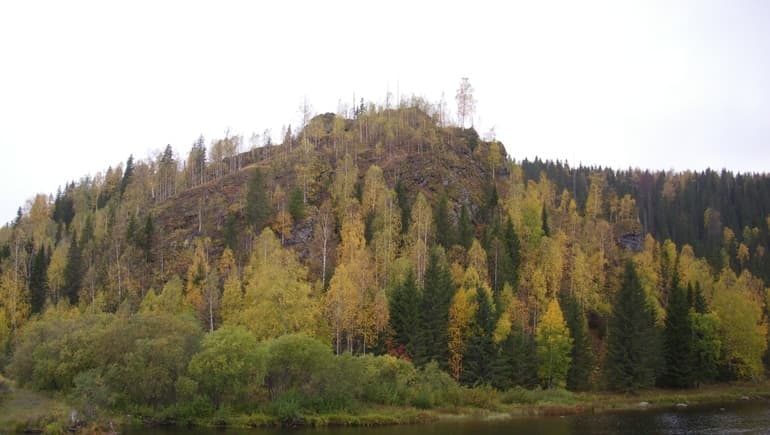 Уральские горы: полезные ископаемые и географическое положение