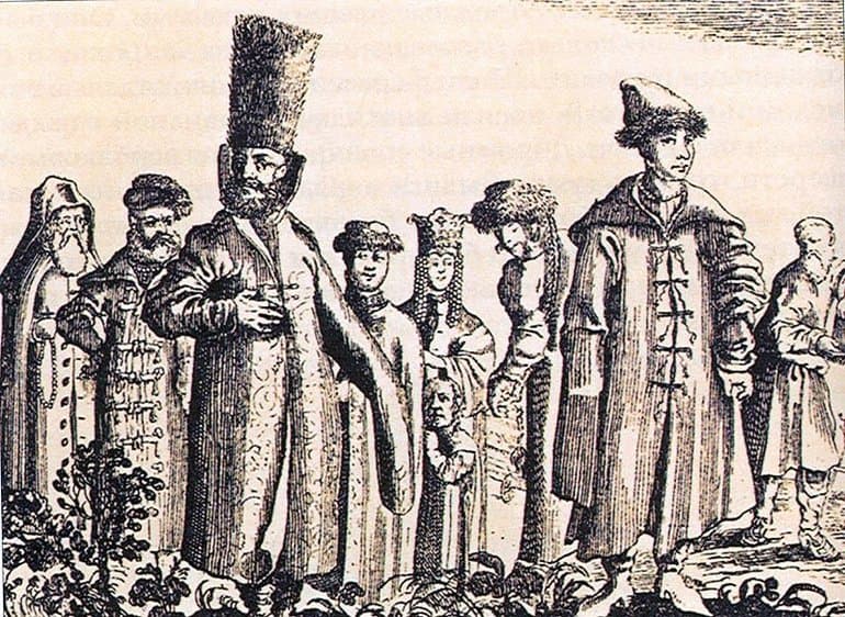 Вотчина и поместье — общее и различия видов землевладения