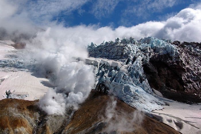 Вулканы Камчатки &ndash; самый высокий из действующих