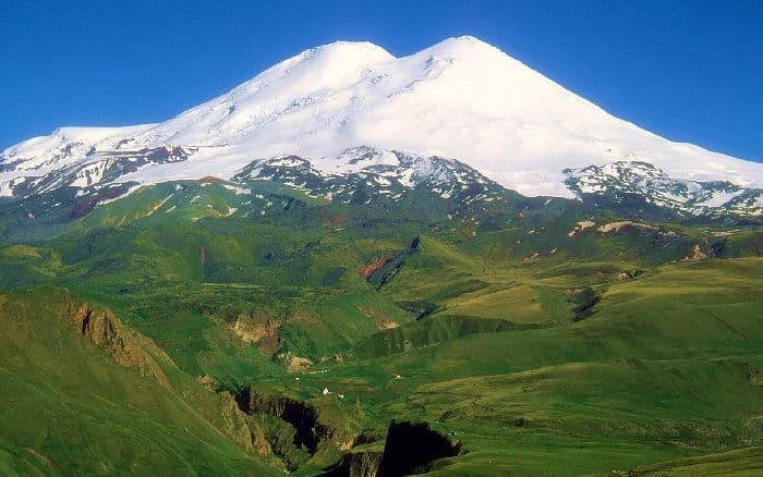 Вулканы в России на карте с названиями, действующие на территории страны